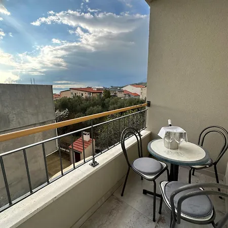 Apartment Maja